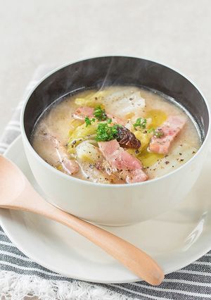 白菜と黒こしょうの糀甘酒スープ-レシピのメイン写真