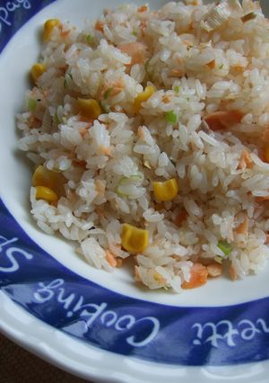 塩鮭とｷｬﾍﾞﾂのチャーハン-レシピのメイン写真