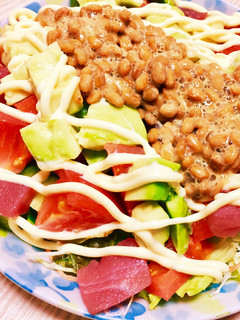 簡単おいしい!マグロアボカド納豆サラダ!-レシピのメイン写真