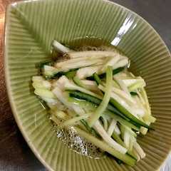A picture of 【覚書】長芋ときゅうりの加減酢.
