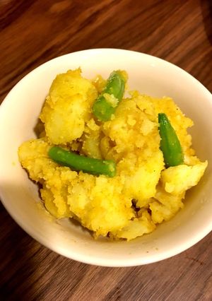カレーポテトのホットサラダ-レシピのメイン写真