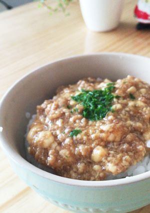 とろーりかさ増し豆腐鶏そぼろ-レシピのメイン写真