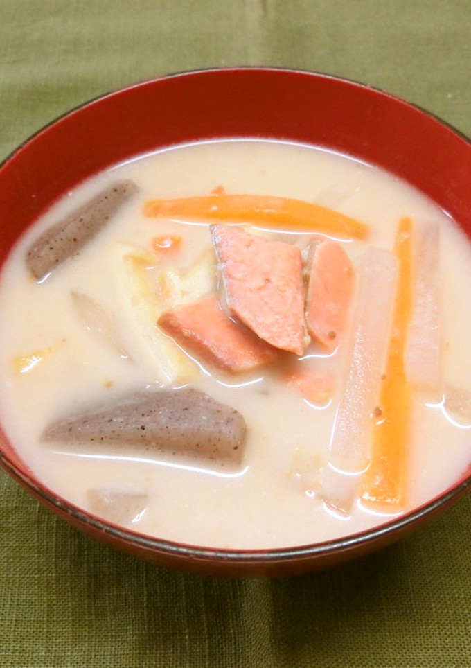 鮭と根菜の粕汁-レシピのメイン写真