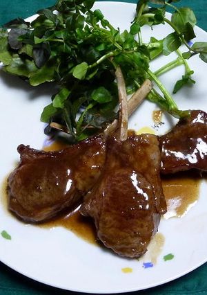 骨付きラム肉のソテー、ウスターソース風味-レシピのメイン写真
