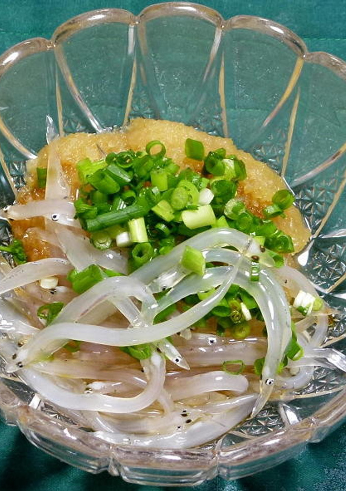 白魚の染めおろし和え-レシピのメイン写真