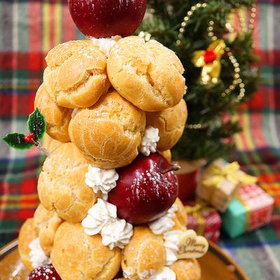 クリスマスに♪りんごのクロカンブッシュ