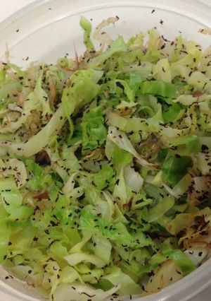 レンジで簡単！キャベツのゆかりおかか和え-レシピのメイン写真