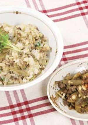 牛肉とごぼうの混ぜご飯-レシピのメイン写真