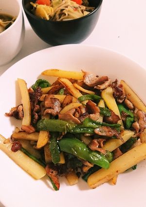 豚肉じゃがピーマンの中華炒め-レシピのメイン写真