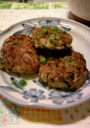 ひじきの煮物 ｄｅ 鶏ミンチハンバーグ-レシピのメイン写真