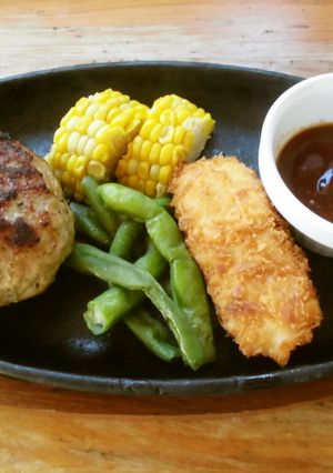 ファミレス風ハンバーグランチ♪-レシピのメイン写真