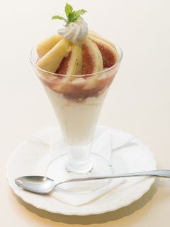 贅沢な一品☆いちじくパフェ-レシピのメイン写真