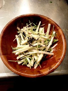 超簡単!大根と豆苗のサラダ-レシピのメイン写真