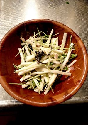 超簡単!大根と豆苗のサラダ-レシピのメイン写真