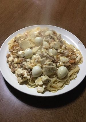 剥き海老うずら卵入り丸美屋麻婆豆腐パスタ-レシピのメイン写真