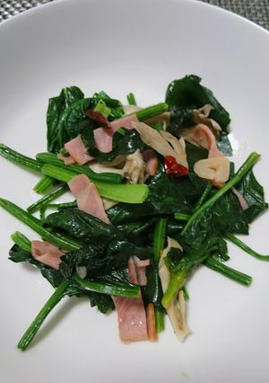 ベーコンほうれん草キノコのペペロンチーノ-レシピのメイン写真
