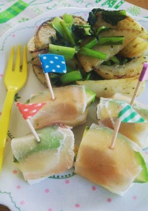 お餅とアボカドのピンチョス-レシピのメイン写真