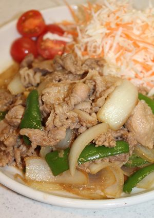 簡単！豚バラ肉で柔らか生姜焼き　-レシピのメイン写真