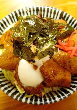 鶏肉（ムネ肉）の照り玉丼-レシピのメイン写真