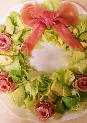 クリスマスに！リースサラダ-レシピのメイン写真