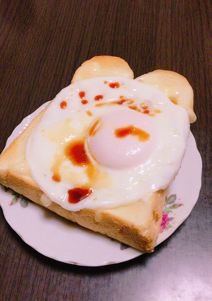 簡単激うま目玉焼きトースト-レシピのメイン写真