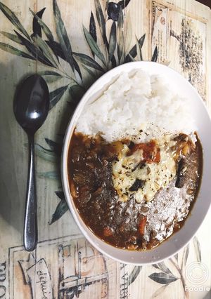 牛タン焦がしチーズカレー-レシピのメイン写真