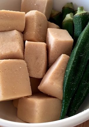 茅乃舎だしで☆高野豆腐とオクラの含め煮-レシピのメイン写真