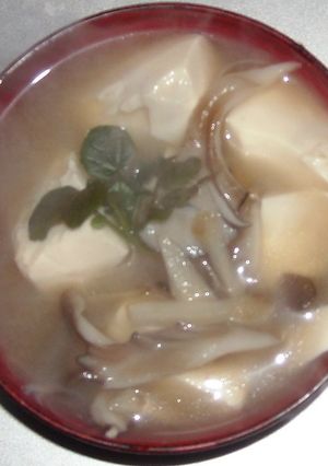 舞茸＆豆腐＆揚げ＆牛蒡＆クレソンの味噌汁-レシピのメイン写真