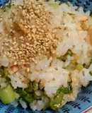 冷凍鮭でも簡単美味しい♪炊き込みご飯