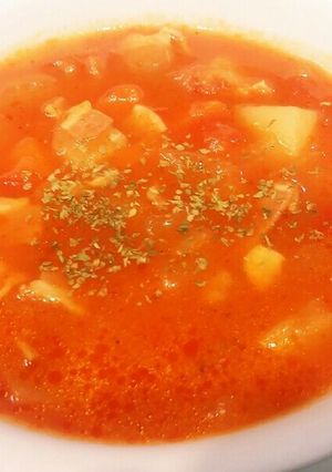 トマト缶で具だくさんのミネストローネ-レシピのメイン写真