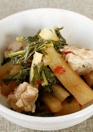ごま油香る！大根と大根葉の豚肉炒め-レシピのメイン写真