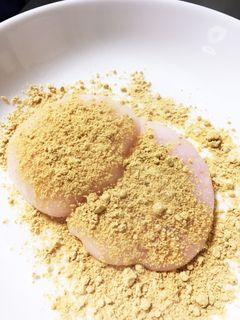 硬い餅をレンジでチン!で、きな粉もち-レシピのメイン写真