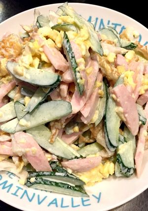 簡単で彩のいい魚肉ソーセージサラダ-レシピのメイン写真