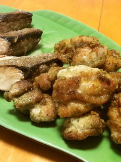 大さじ1油でワラサと鶏モモ肉の磯辺揚げ-レシピのメイン写真