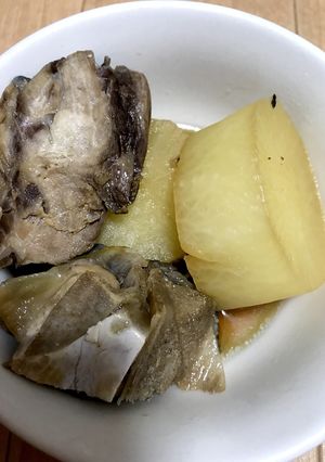 魚のアラで！簡単！安い！ブリ大根-レシピのメイン写真