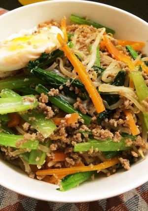 もやしたっぷりビピンパ丼-レシピのメイン写真