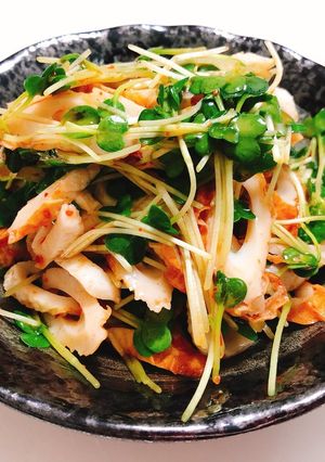 竹輪とカイワレの豆板醤和え:-)-レシピのメイン写真