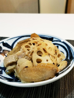 生姜香る豚肉レンコンゴボウの煮物-レシピのメイン写真