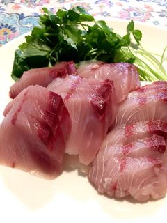鳥羽沖 ブリ(ワラサ)の刺身-レシピのメイン写真