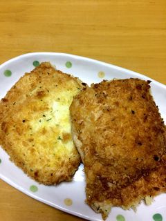 はんぺんのチーズ&ハム&ツナはさみ揚げ-レシピのメイン写真