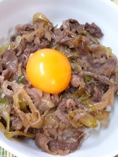 5分で完成!すき焼き風牛丼-レシピのメイン写真