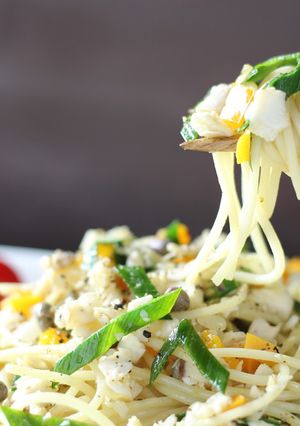 簡単、白身魚と葉にんにくパスタ(^o^)-レシピのメイン写真