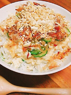 ナッツと鰹節で香り豊かさっぱり豆腐丼-レシピのメイン写真