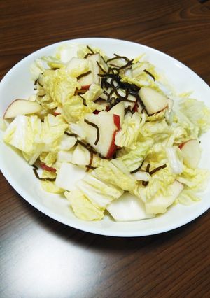 白菜とりんごの塩こんぶサラダ-レシピのメイン写真