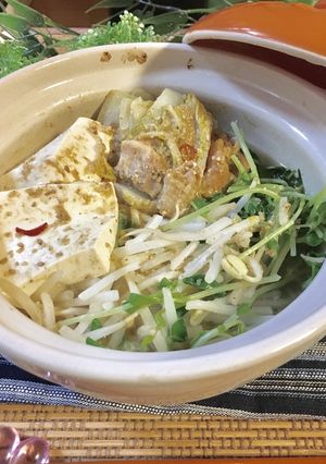 豆苗とモヤシの胡麻味噌なべ-レシピのメイン写真