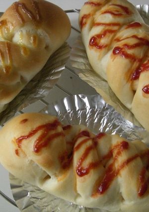 懐かしい味☆カレーソーセージパン-レシピのメイン写真
