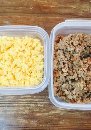鶏腿+鶏胸挽肉 納豆 きのこ そぼろ-レシピのメイン写真