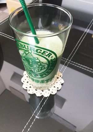 アボカドスムージー-レシピのメイン写真