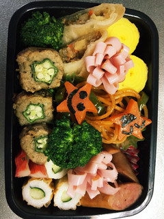 息子の弁当!ハムのお花で華やかに♡-レシピのメイン写真