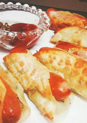 これ何!?餃子の皮でウインナードッグ☆-レシピのメイン写真